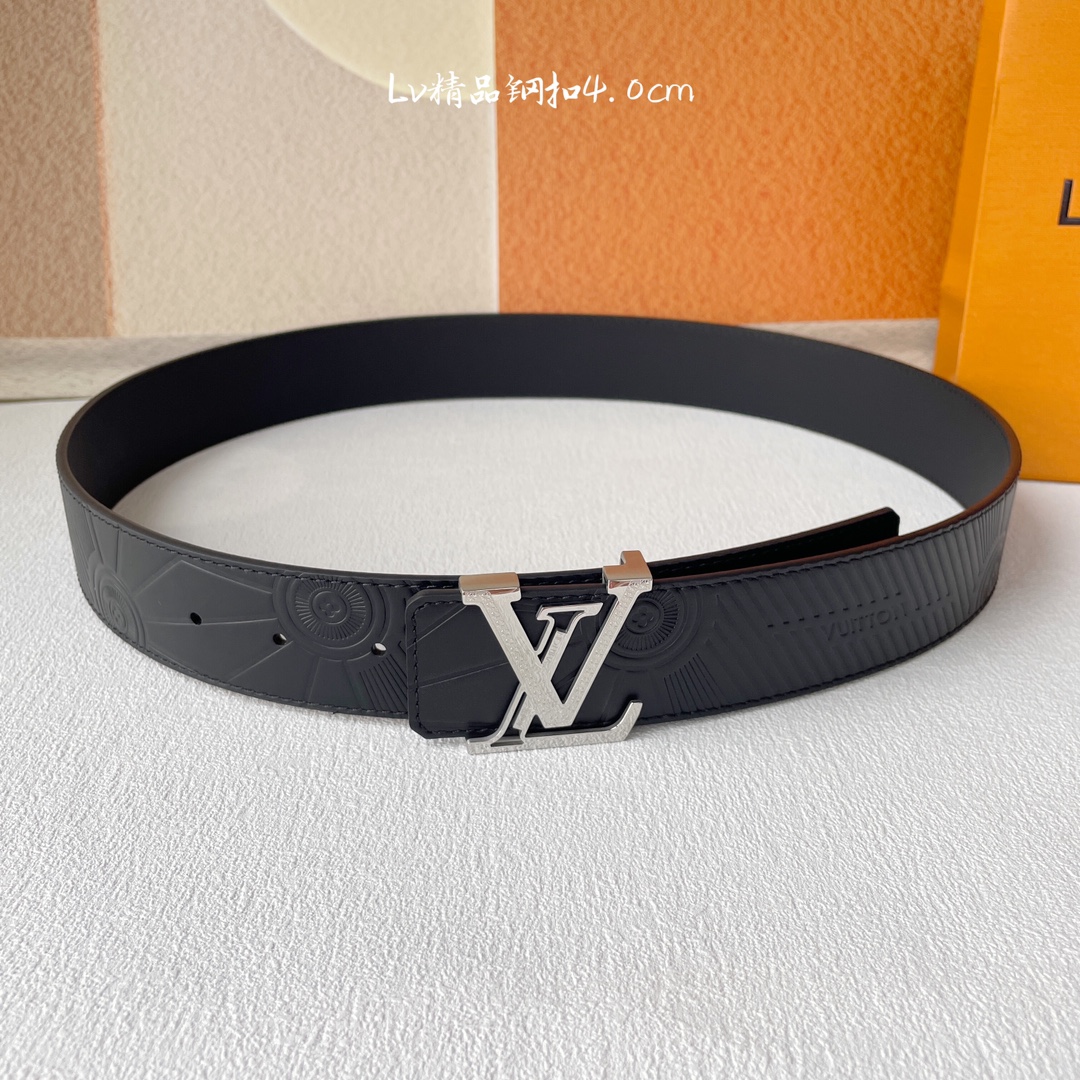 LOUISVUITTON[正]经典原单品质经典压花面配原版平纹皮搭配原单精品扣精工制作细节看图实物拍摄高