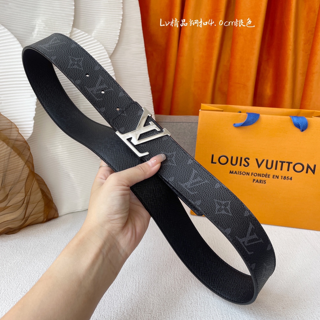 LOUISVUITTON[正]经典原单品质面经典压花配原版平纹底搭配原单精品扣精工制作细节看图实物拍摄高