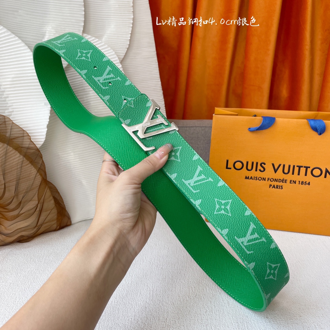 LOUISVUITTON[正]经典原单品质面经典压花配原版平纹底搭配原单精品扣精工制作细节看图实物拍摄高