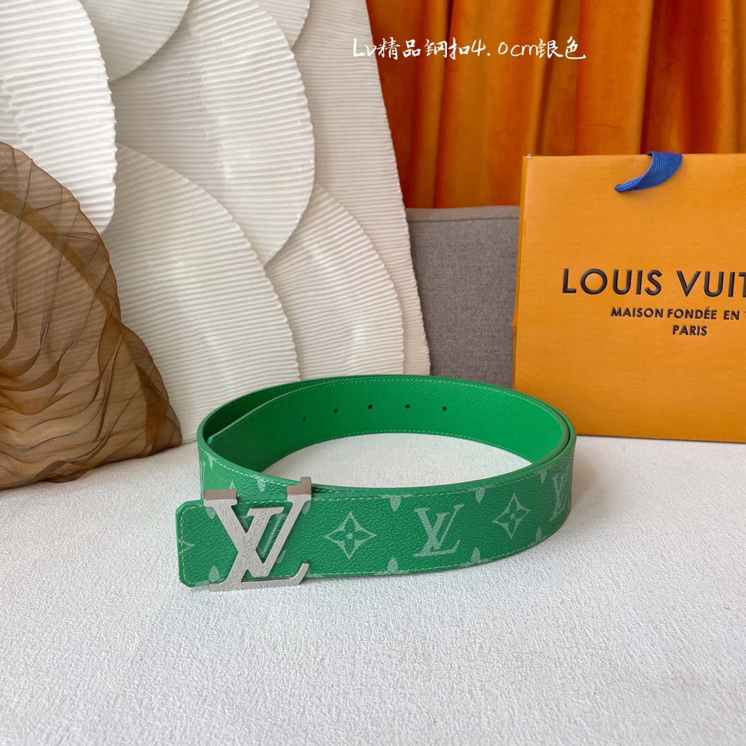 LOUISVUITTON[正]经典原单品质面经典压花配原版平纹底搭配原单精品扣精工制作细节看图实物拍摄高