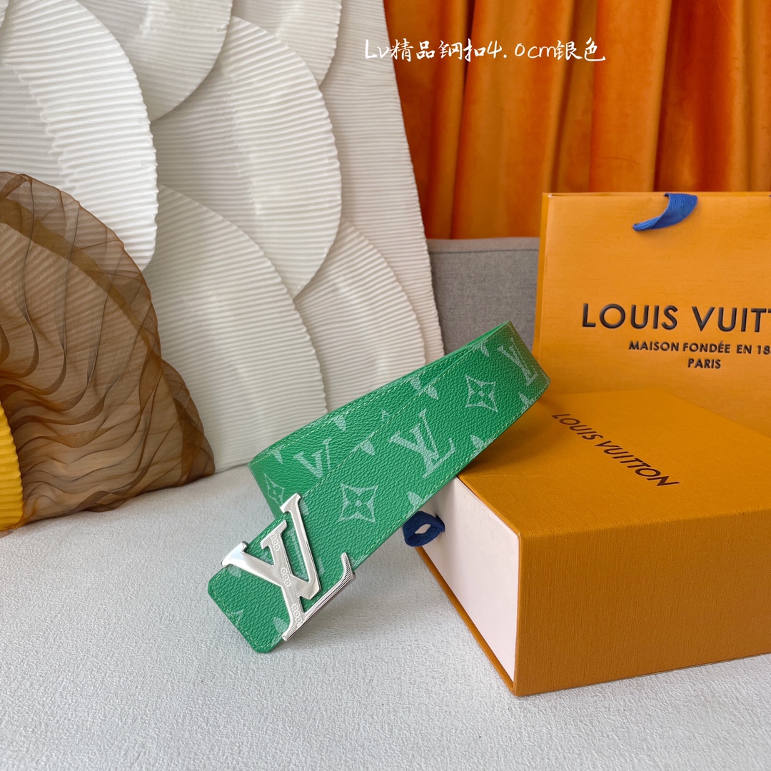 LOUISVUITTON[正]经典原单品质面经典压花配原版平纹底搭配原单精品扣精工制作细节看图实物拍摄高