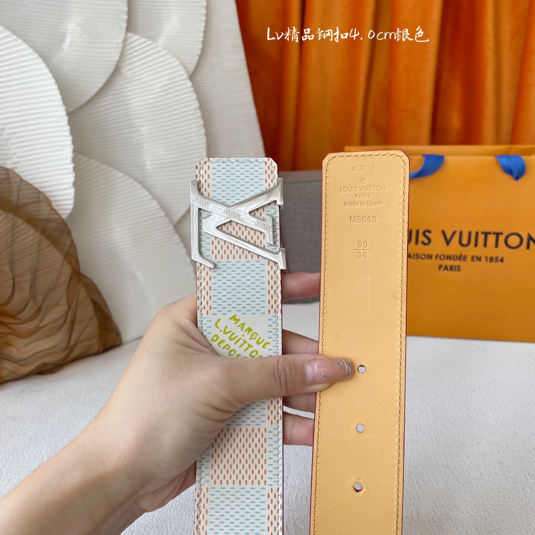 LOUISVUITTON[正]经典原单品质面经典压花配原版平纹底搭配原单精品扣精工制作细节看图实物拍摄高