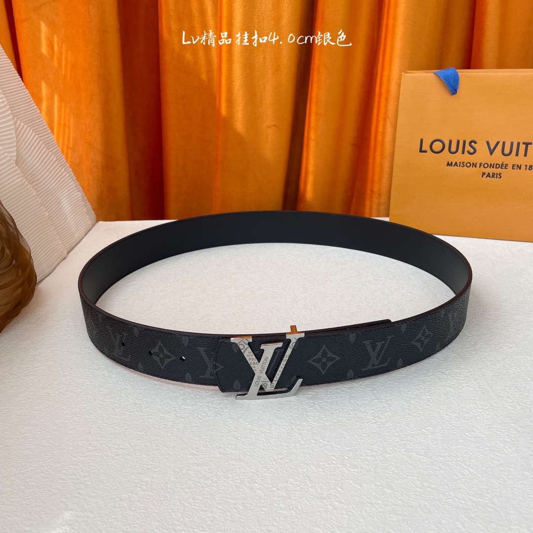 Louis Vuitton Lv ，印花皮搭配 平纹底， 精品挂扣，精工制作，细节看图， 摄，高端奢华，宽度4.0cm