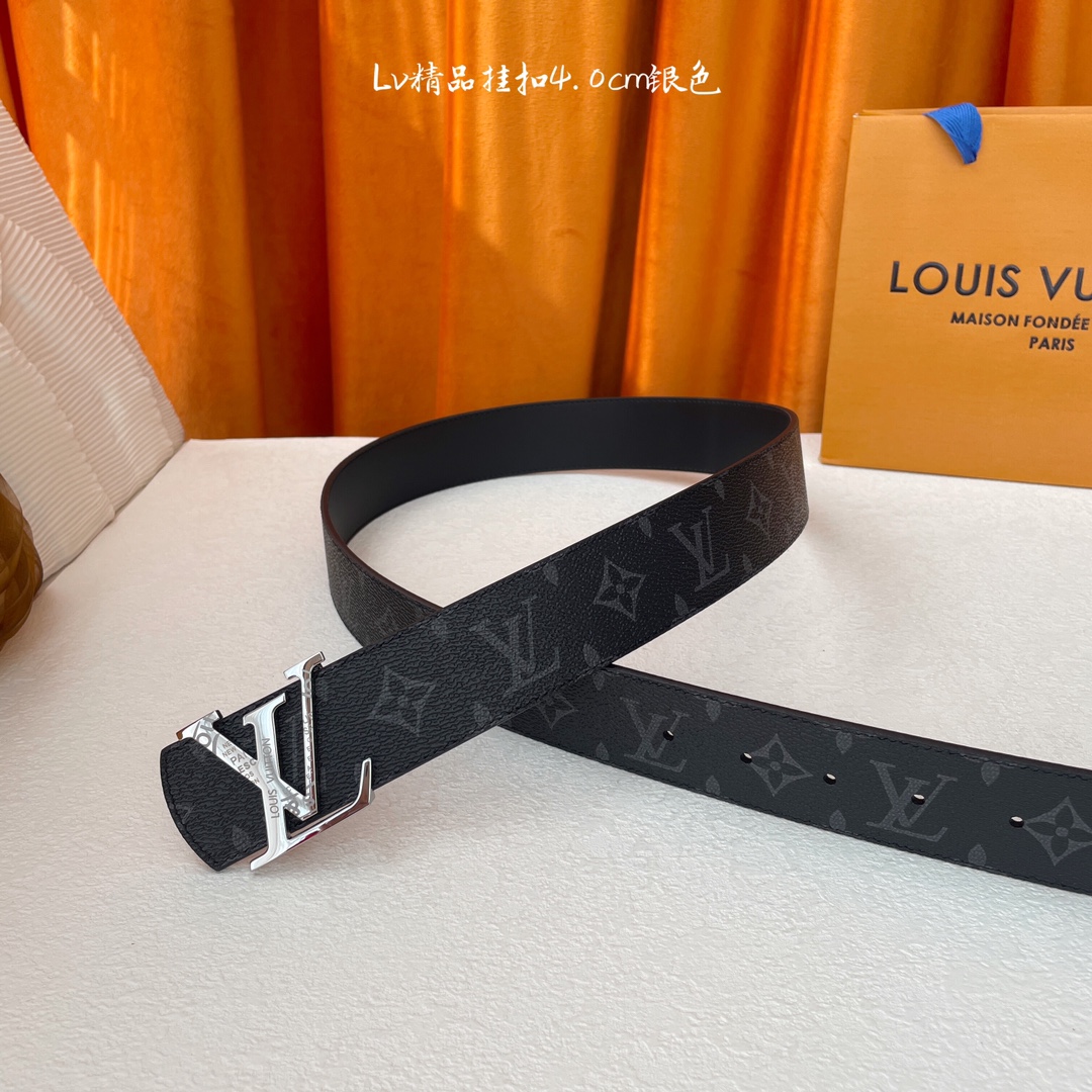 Louis Vuitton Lv ，印花皮搭配 平纹底， 精品挂扣，精工制作，细节看图， 摄，高端奢华，宽度4.0cm