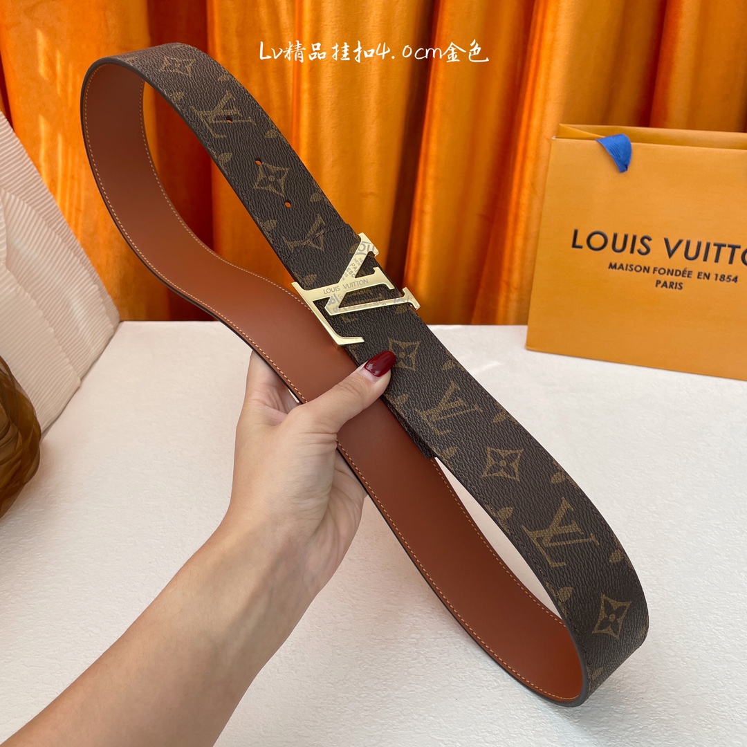 Louis Vuitton Lv ，印花皮搭配 平纹底， 精品挂扣，精工制作，细节看图， 摄，高端奢华，宽度4.0cm