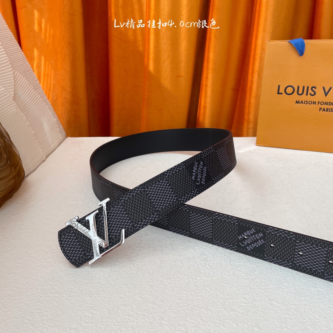 Louis Vuitton Lv ，印花皮搭配 平纹底， 精品挂扣，精工制作，细节看图， 摄，高端奢华，宽度4.0cm