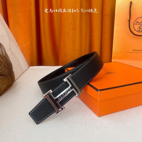 Elegant Hermes Women's Belt - 3.8cm Width, Reversible Leather, Electroplated Hardware