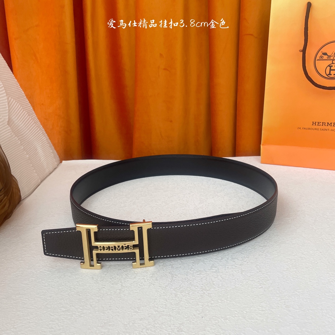 Hermès Women's Reversible Leather Belt with Gold Plated Buckle, 3.8cm 3 i1740472932 1851 1
