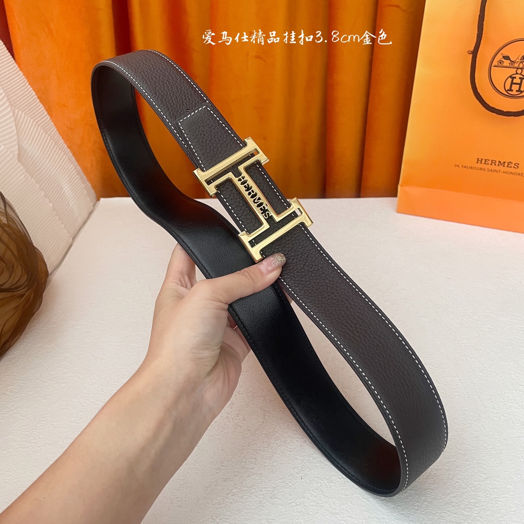 Hermès Women's Reversible Leather Belt with Gold Plated Buckle, 3.8cm 7 i1740472932 519 5