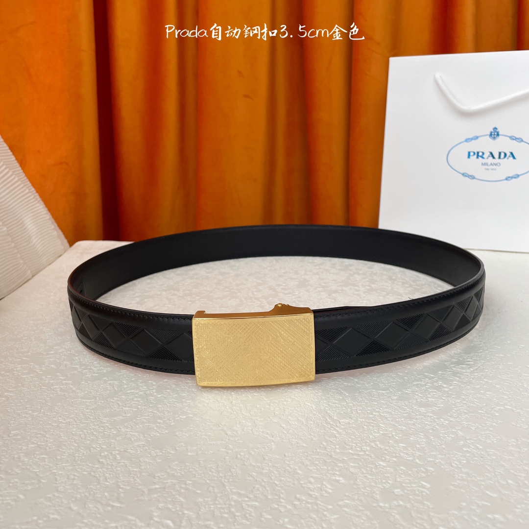 【普拉达】 Prada进口小牛皮 手感细腻柔软 搭配纯钢自动精品扣