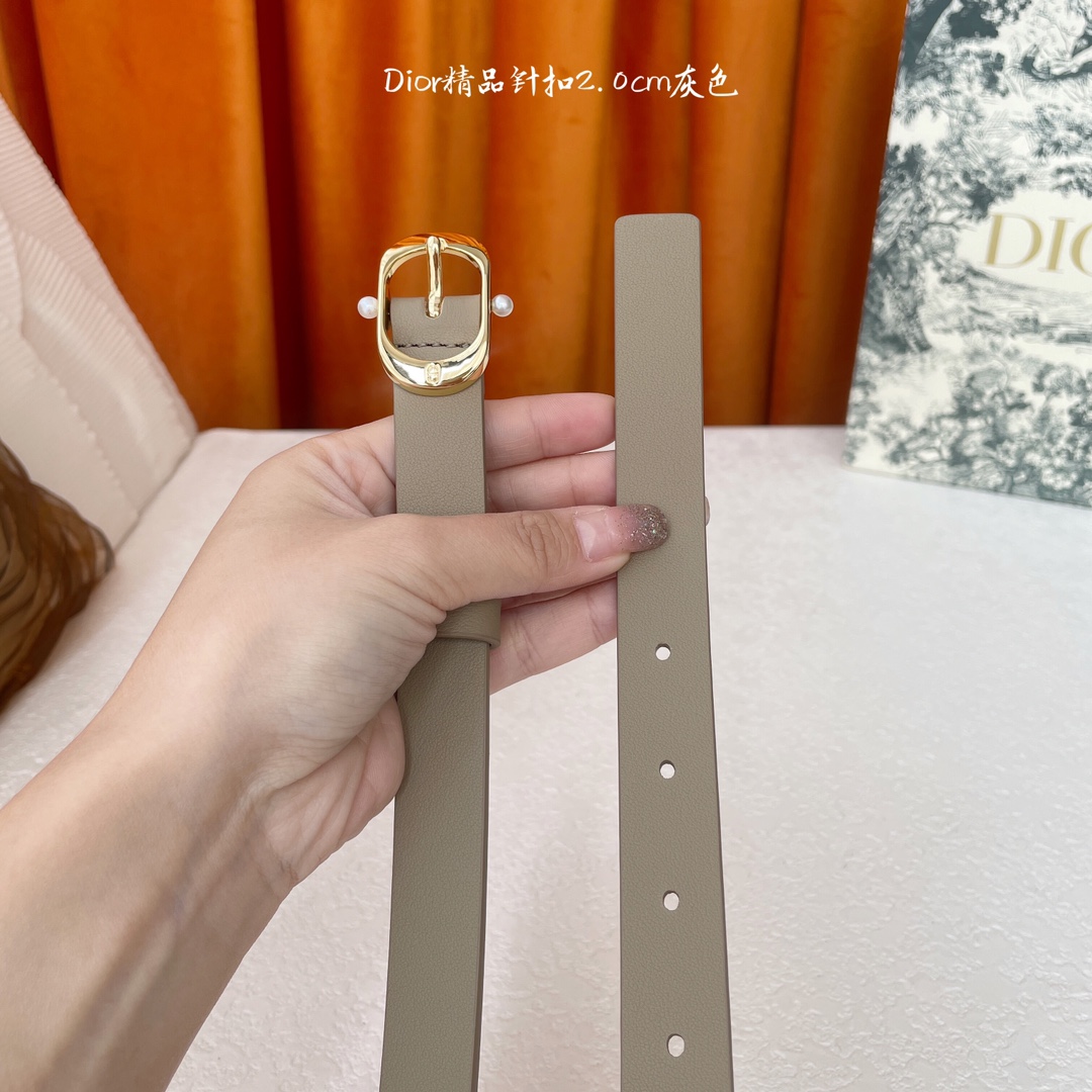 Dior Women's Reversible Leather Belt with Pearl Buckle, 2.0 cm Width 5 i1743667282 1449 1