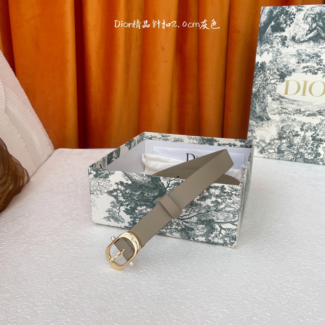 Dior Women's Reversible Leather Belt with Pearl Buckle, 2.0 cm Width 2 i1743667282 7082 2