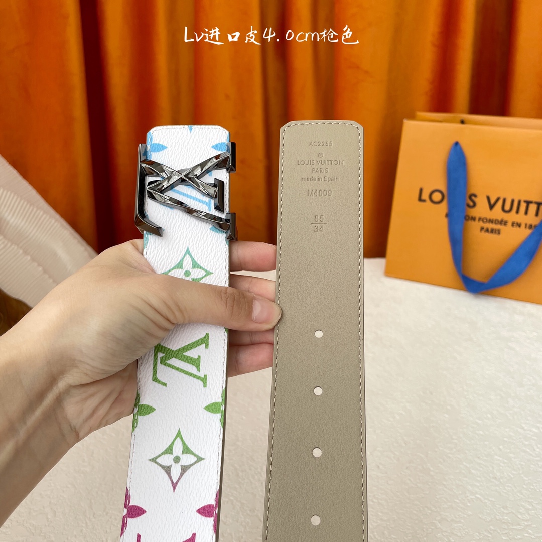 LOUIS VUITTON驴牌经典原单品质新款印花面平纹皮底搭配原单精品钢扣
