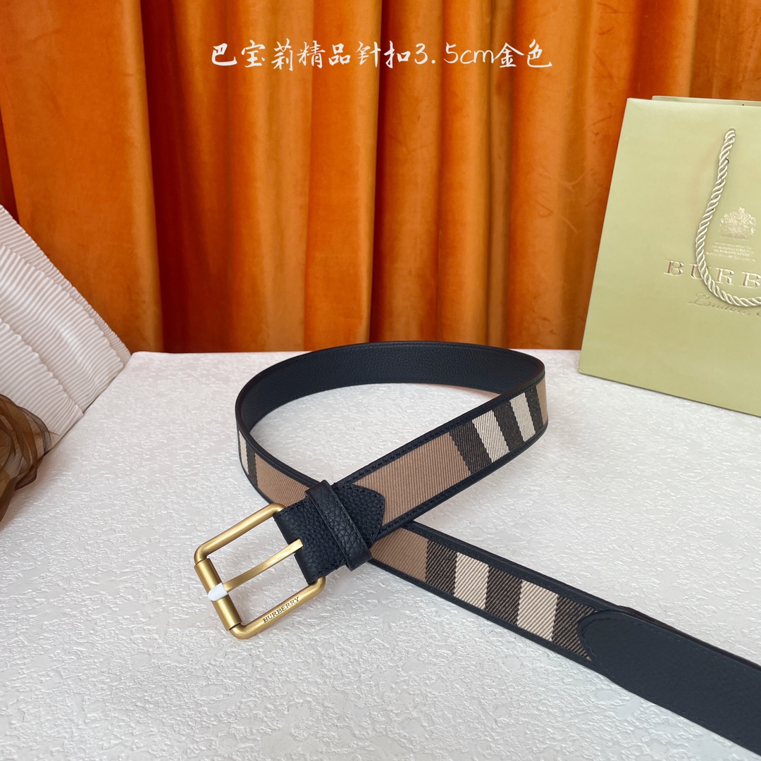  Burberry  巴宝莉专柜同步平滑皮革腰带  搭配精品针扣  装饰品牌经典格纹  宽度3.5cm 