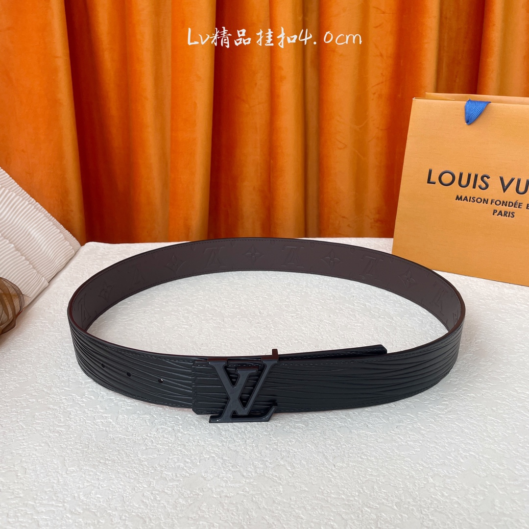 【LOUIS VUITTON】：经典原单品质，一面经典压花一面水波纹底，原单精品挂扣，精工制作，细节看图