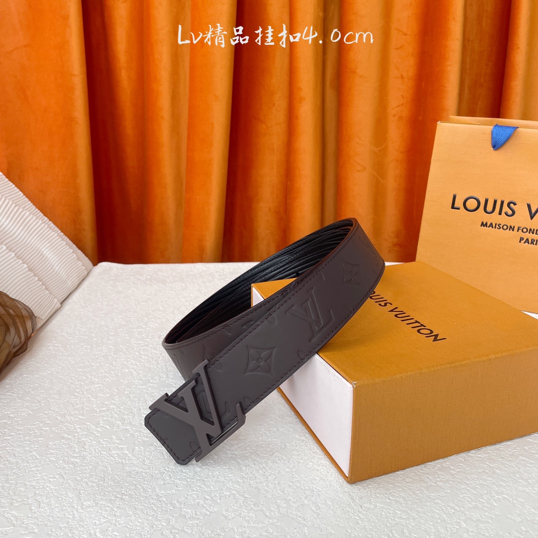 【LOUIS VUITTON】：经典原单品质，一面经典压花一面水波纹底，原单精品挂扣，精工制作，细节看图