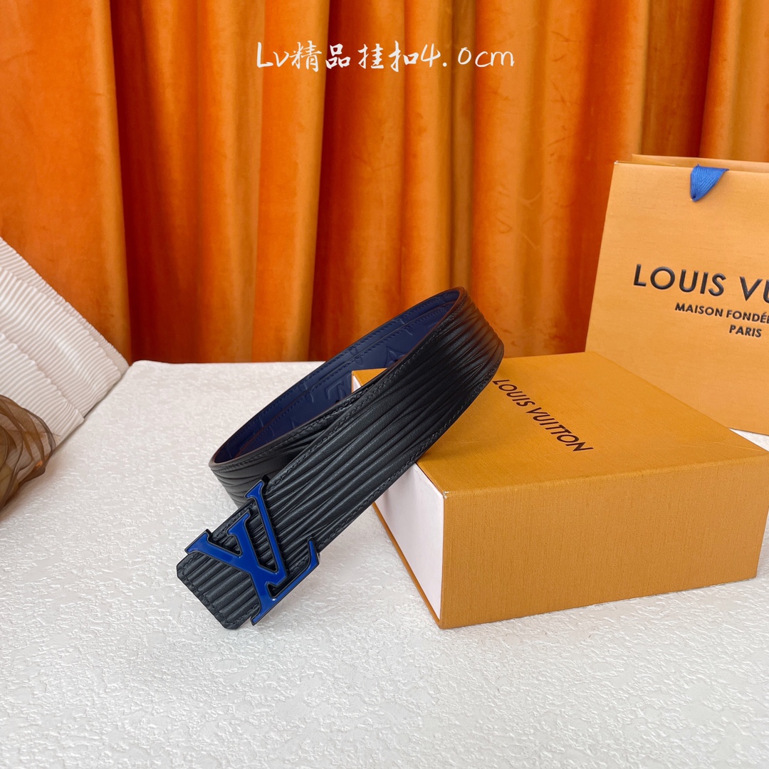 【LOUIS VUITTON】：经典原单品质，一面经典压花一面水波纹底，原单精品挂扣，精工制作，细节看图