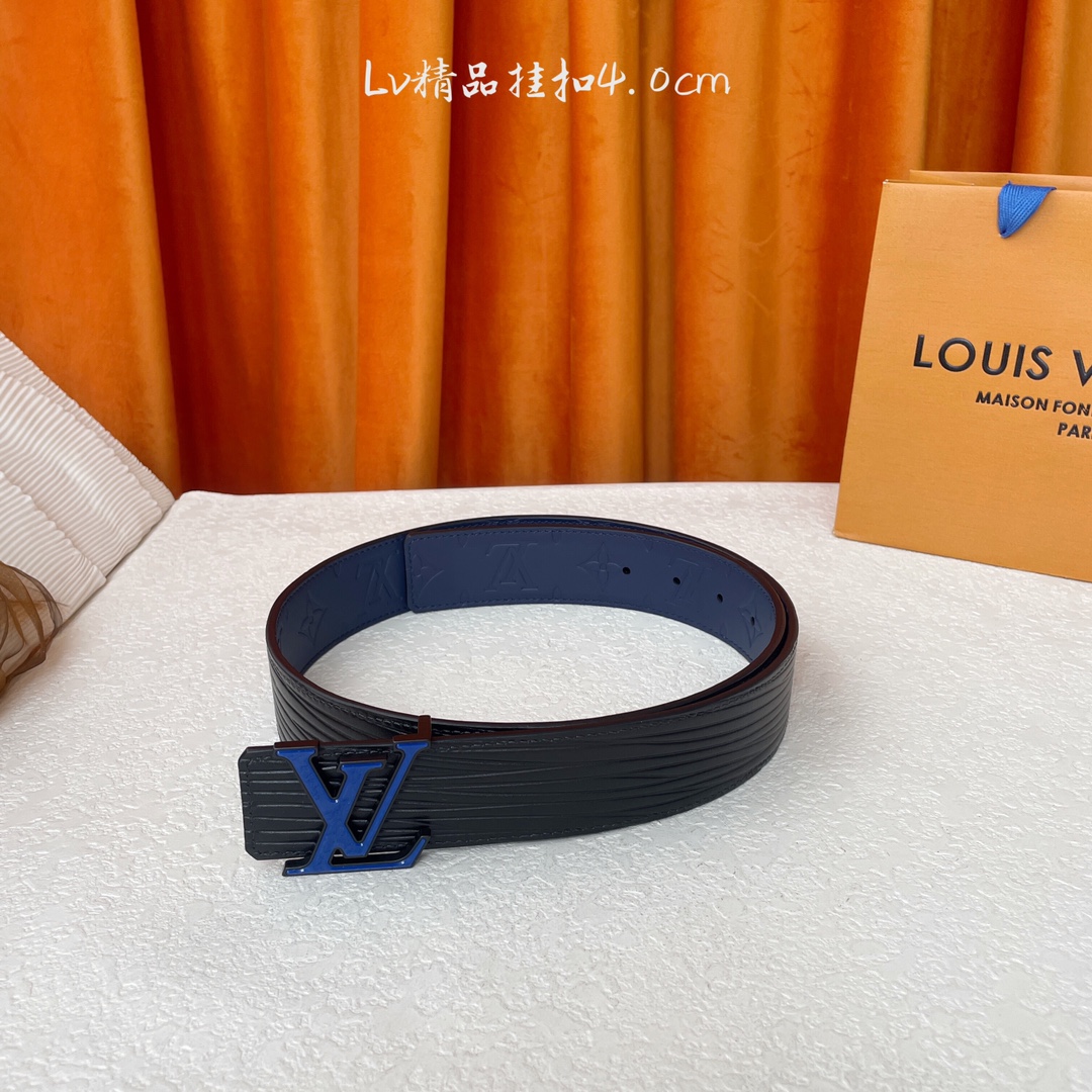 【LOUIS VUITTON】：经典原单品质，一面经典压花一面水波纹底，原单精品挂扣，精工制作，细节看图