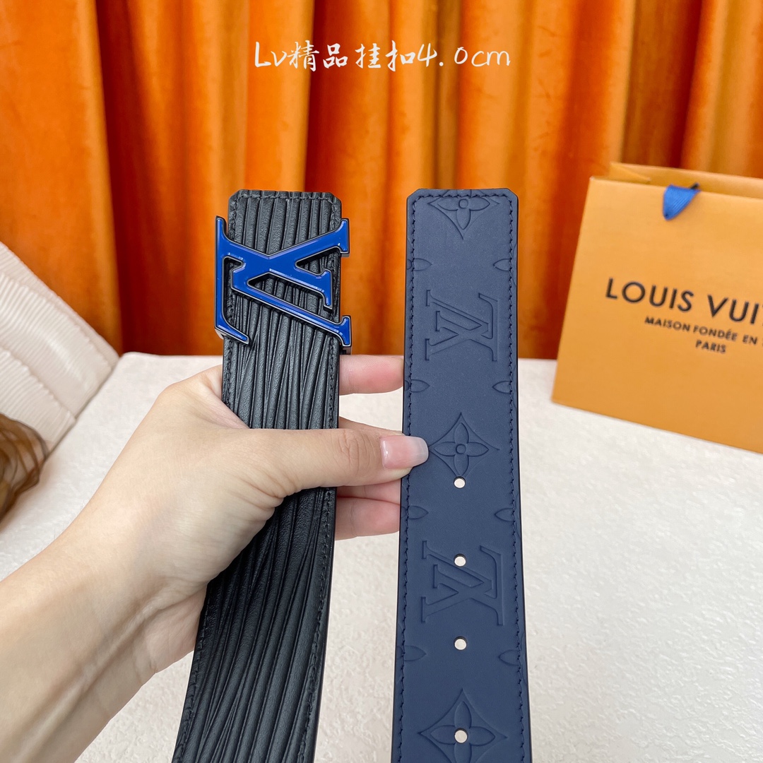 【LOUIS VUITTON】：经典原单品质，一面经典压花一面水波纹底，原单精品挂扣，精工制作，细节看图