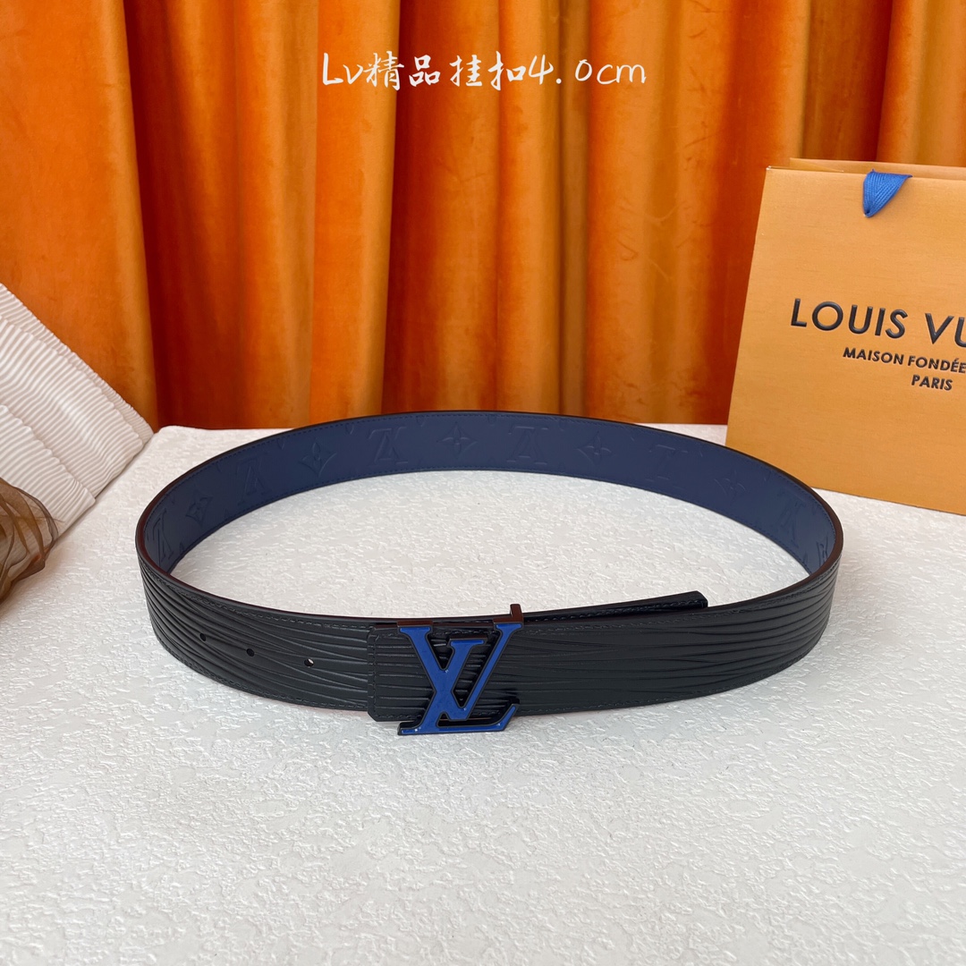 【LOUIS VUITTON】：经典原单品质，一面经典压花一面水波纹底，原单精品挂扣，精工制作，细节看图