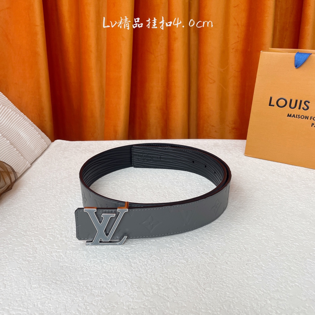 【LOUIS VUITTON】：经典原单品质，一面经典压花一面水波纹底，原单精品挂扣，精工制作，细节看图