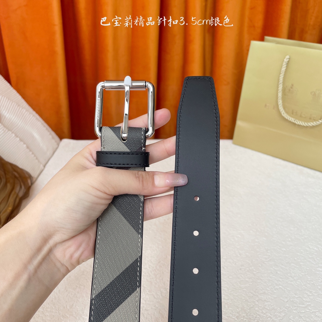  Burberry  巴宝莉专柜同步平滑皮革腰带  搭配精品针扣  装饰品牌经典格纹  宽度3.5cm 
