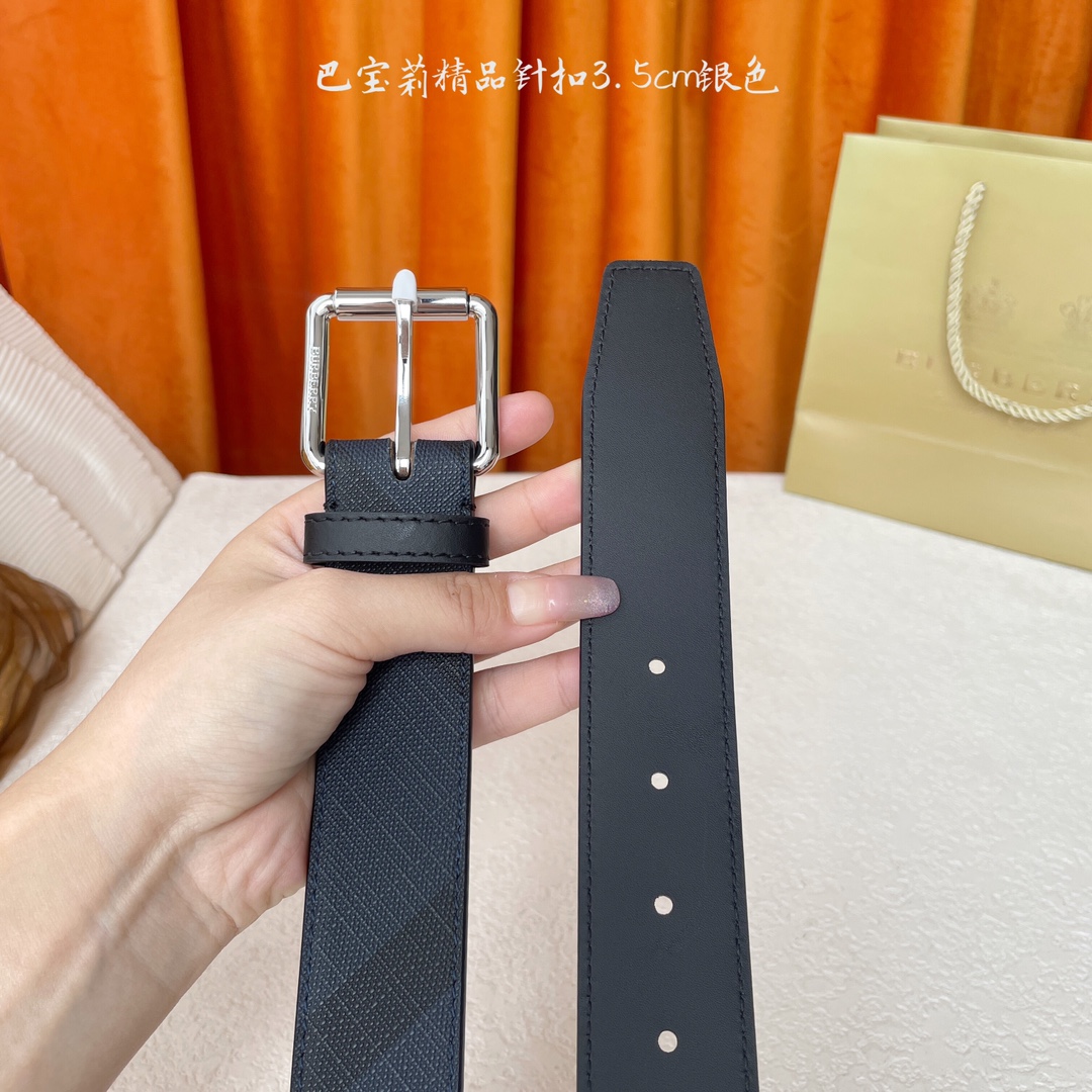  Burberry  巴宝莉专柜同步平滑皮革腰带  搭配精品针扣  装饰品牌经典格纹  宽度3.5cm 