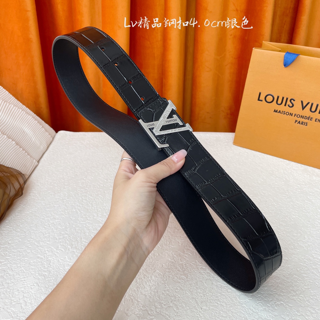 【LOUIS VUITTON驴牌】：经典原单品质，经典鳄鱼纹面原版平纹底，搭配原单精品钢扣，精工制作，细