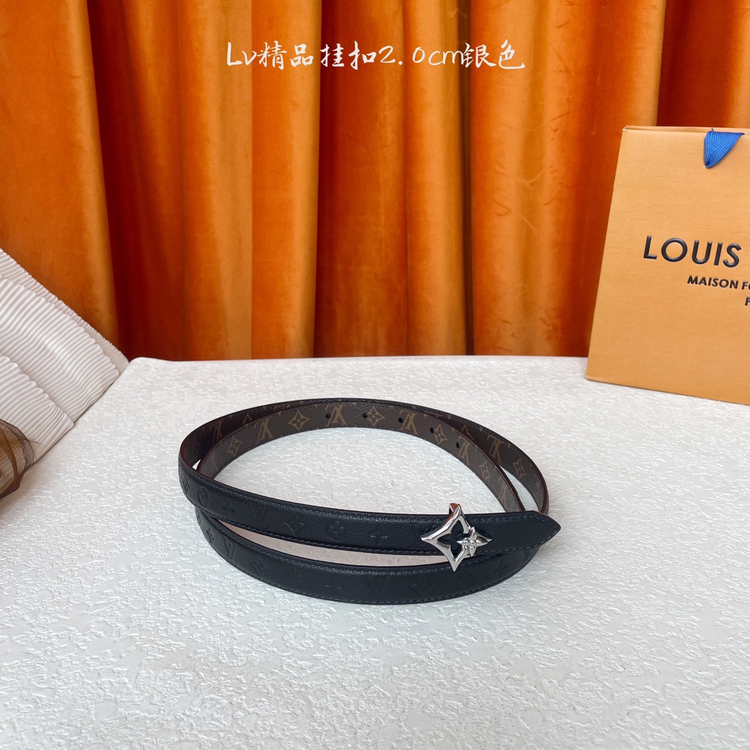 【LOUIS VUITTON】：经典原单品质，一面经典印花一面荔枝纹压花底，原单精品挂扣，精工制作，细节
