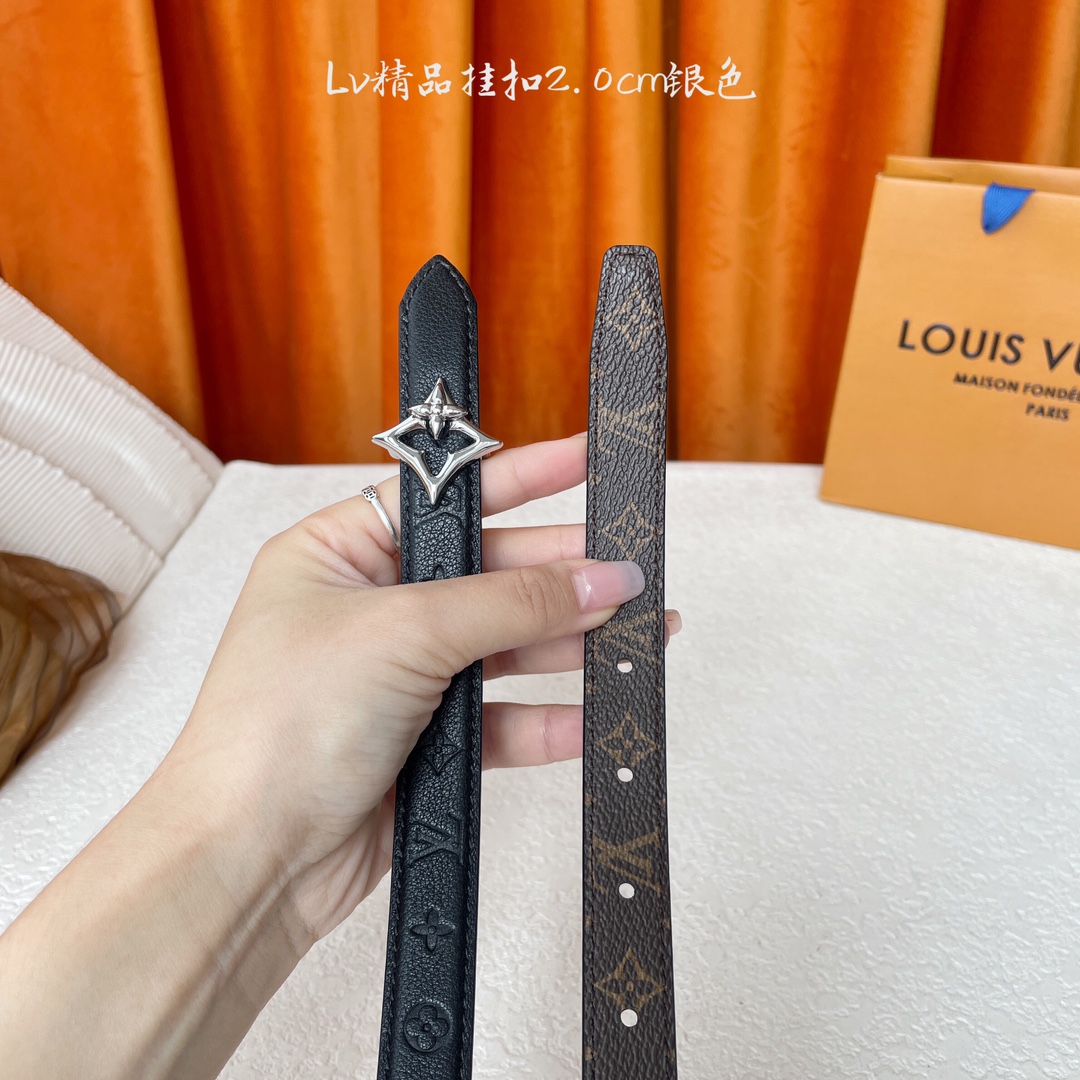 【LOUIS VUITTON】：经典原单品质，一面经典印花一面荔枝纹压花底，原单精品挂扣，精工制作，细节