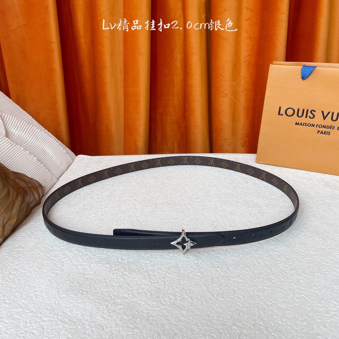 【LOUIS VUITTON】：经典原单品质，一面经典印花一面荔枝纹压花底，原单精品挂扣，精工制作，细节