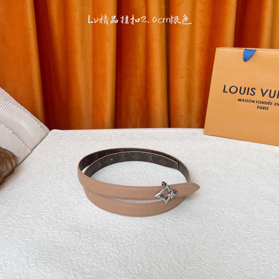 【LOUIS VUITTON】：经典原单品质，一面经典印花一面荔枝纹压花底，原单精品挂扣，精工制作，细节