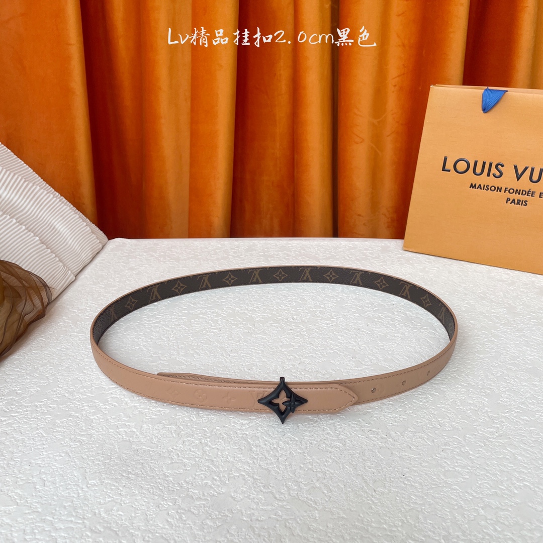 【LOUIS VUITTON】：经典原单品质，一面经典印花一面荔枝纹压花底，原单精品挂扣，精工制作，细节