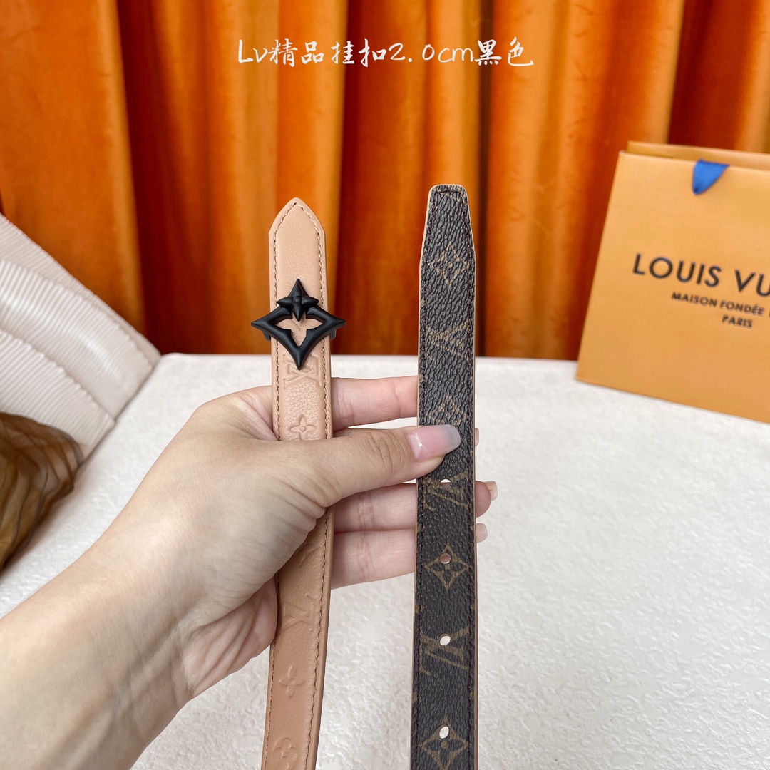 【LOUIS VUITTON】：经典原单品质，一面经典印花一面荔枝纹压花底，原单精品挂扣，精工制作，细节
