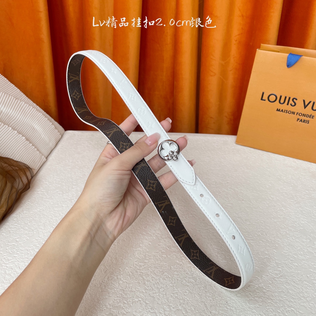 【LOUIS VUITTON】：经典原单品质，一面经典印花一面荔枝纹压花底，原单精品挂扣，精工制作，细节