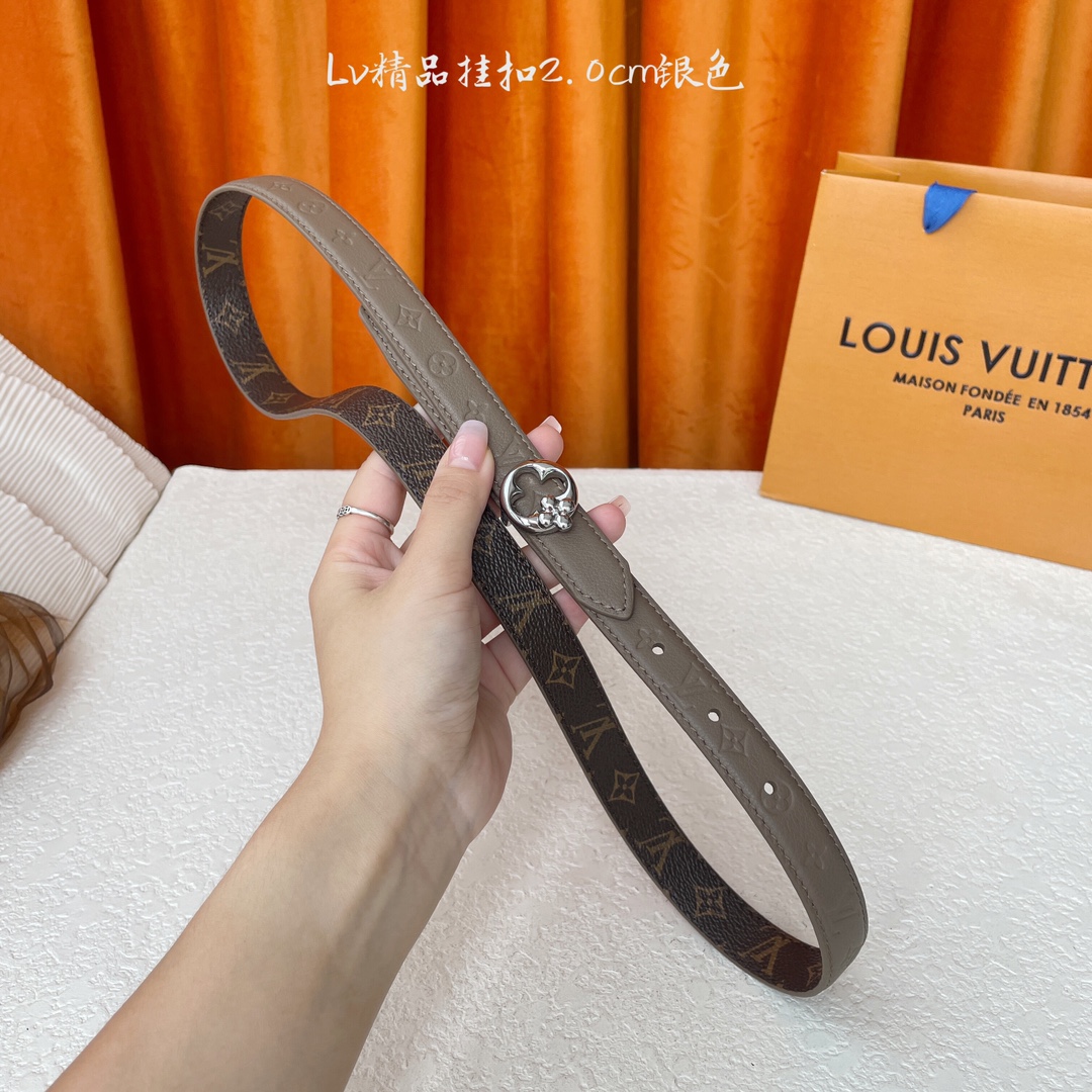 【LOUIS VUITTON】：经典原单品质，一面经典印花一面荔枝纹压花底，原单精品挂扣，精工制作，细节
