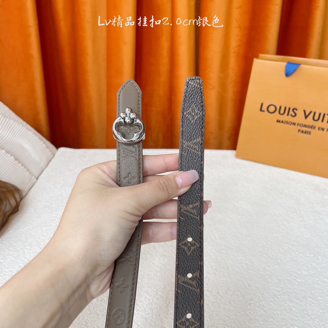 【LOUIS VUITTON】：经典原单品质，一面经典印花一面荔枝纹压花底，原单精品挂扣，精工制作，细节