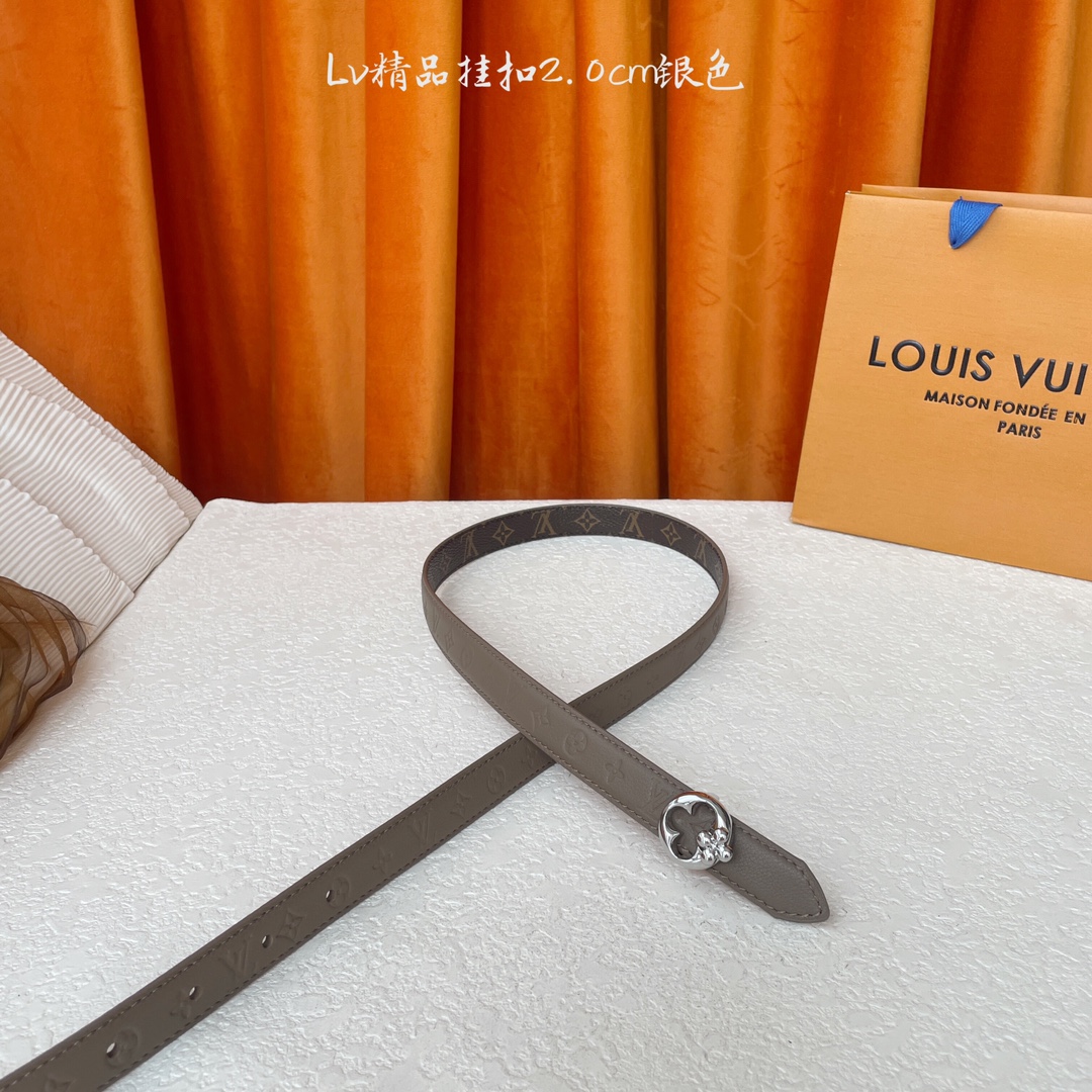 【LOUIS VUITTON】：经典原单品质，一面经典印花一面荔枝纹压花底，原单精品挂扣，精工制作，细节