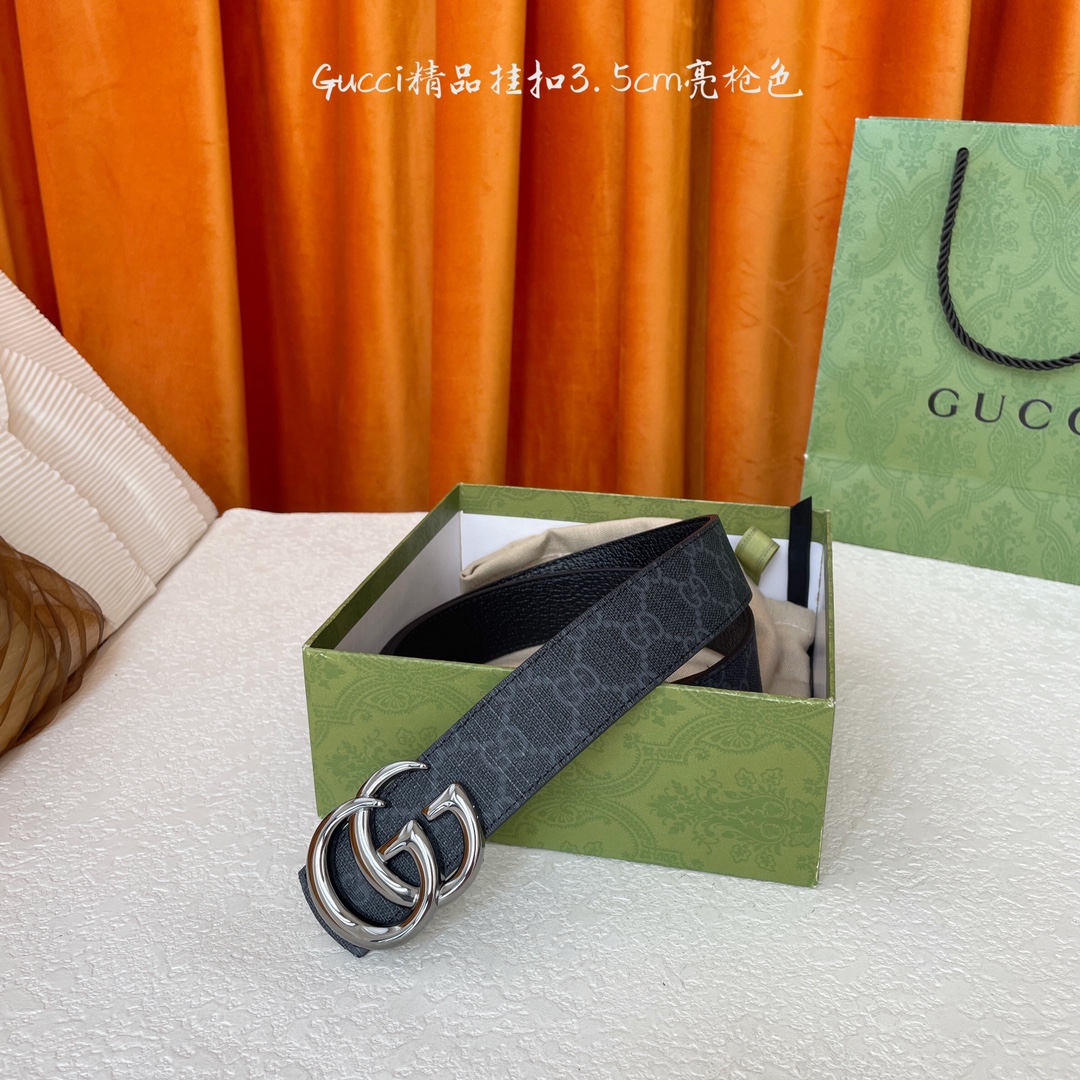   Gucci 经典款Pvc印花面 搭配原版猪皮纹皮底 精品挂扣 宽3.5Cm  经典永不过时款 潮流大