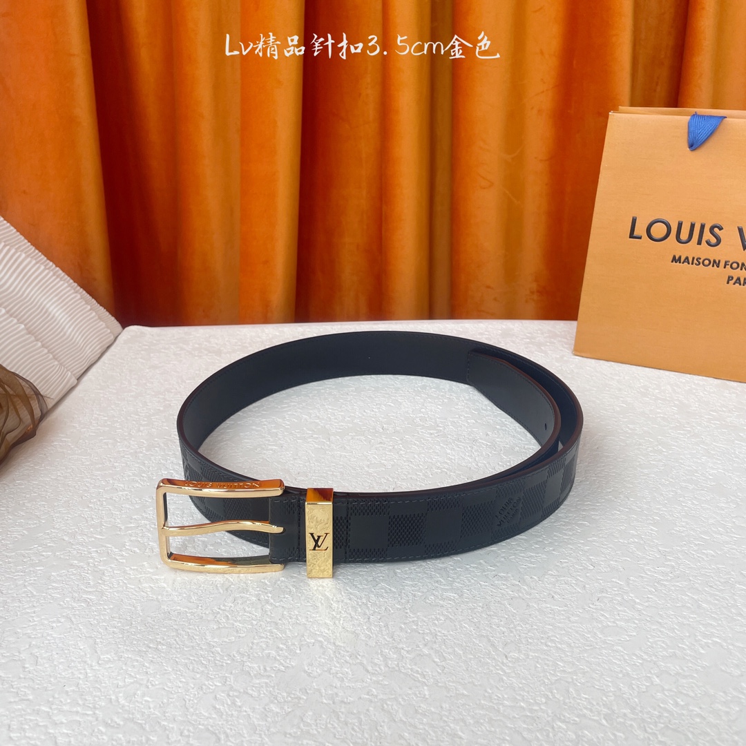 【LOUIS VUITTON驴牌】：经典原单品质，压花面配原版平纹底，搭配原单精品针扣，精工制作，细节看