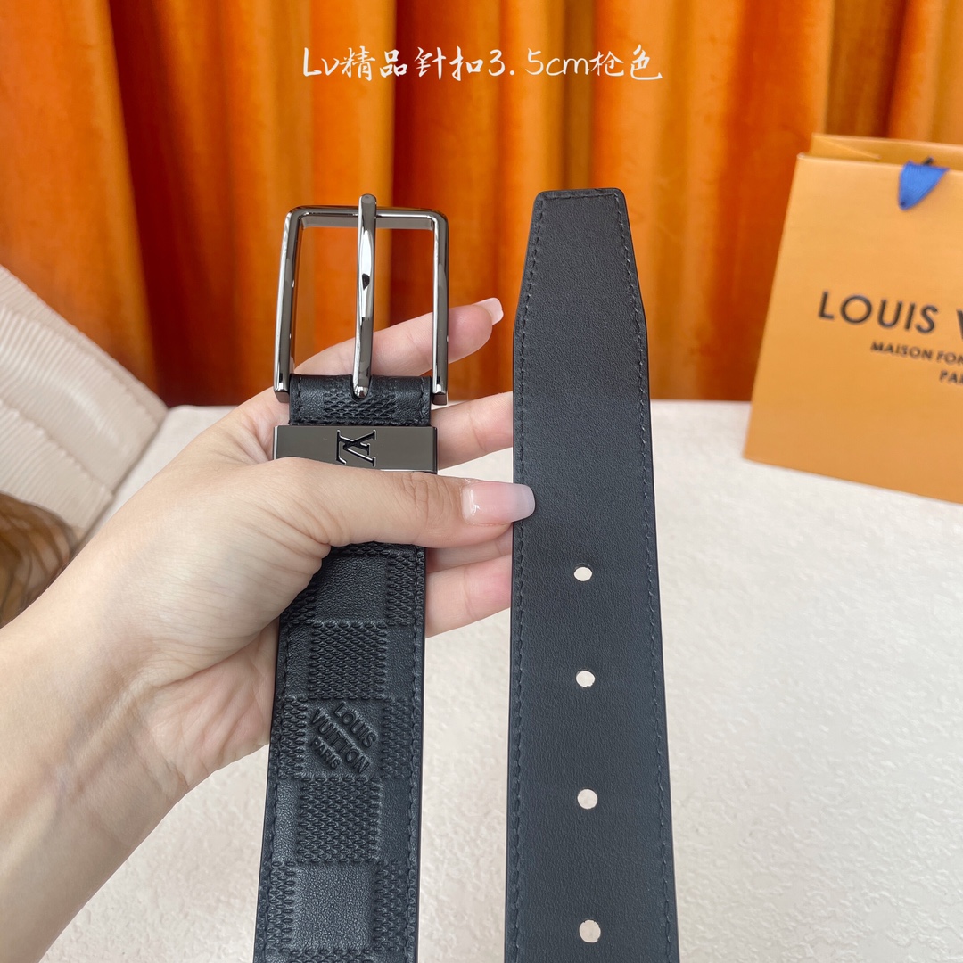 【LOUIS VUITTON驴牌】：经典原单品质，压花面配原版平纹底，搭配原单精品针扣，精工制作，细节看