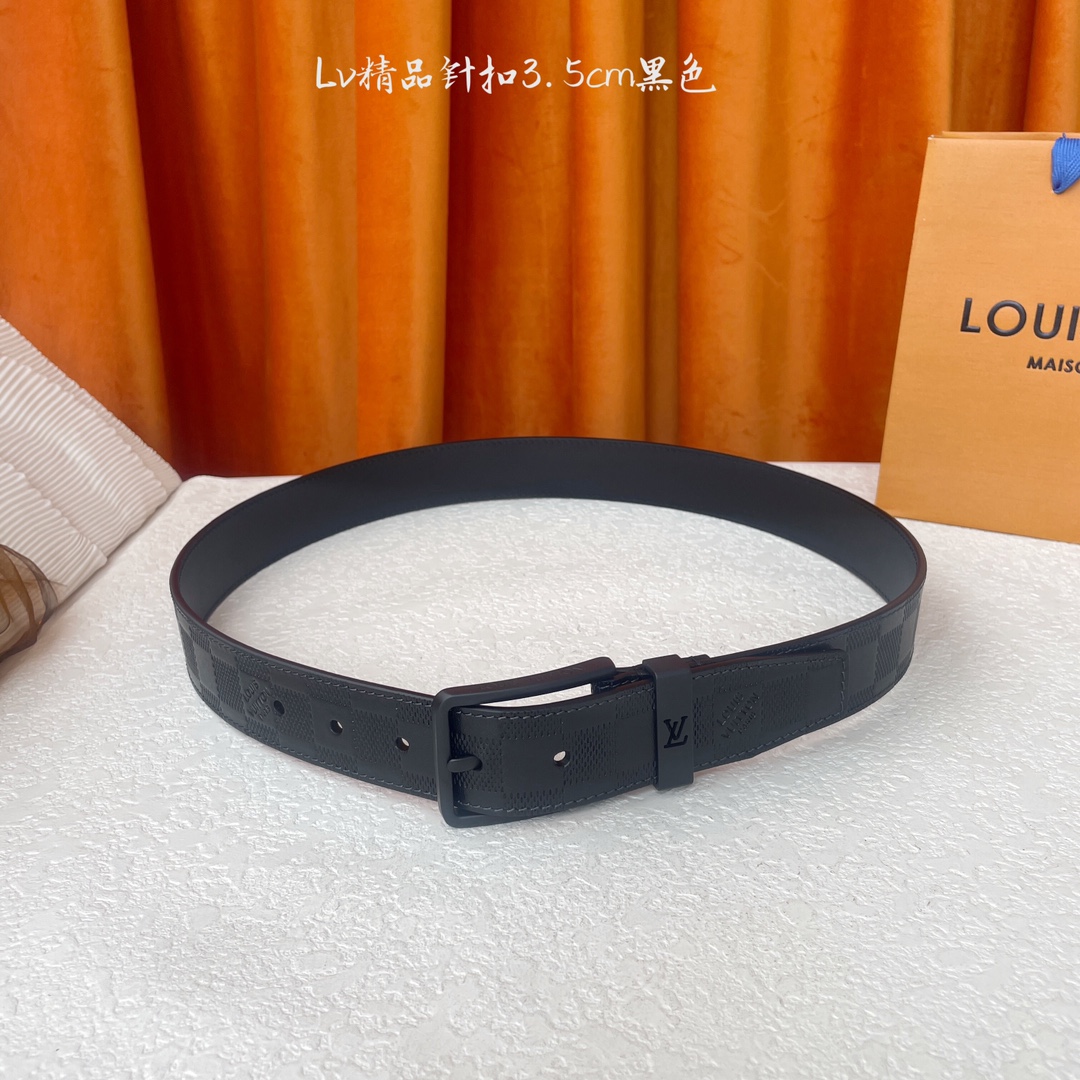 【LOUIS VUITTON驴牌】：经典原单品质，压花面配原版平纹底，搭配原单精品针扣，精工制作，细节看