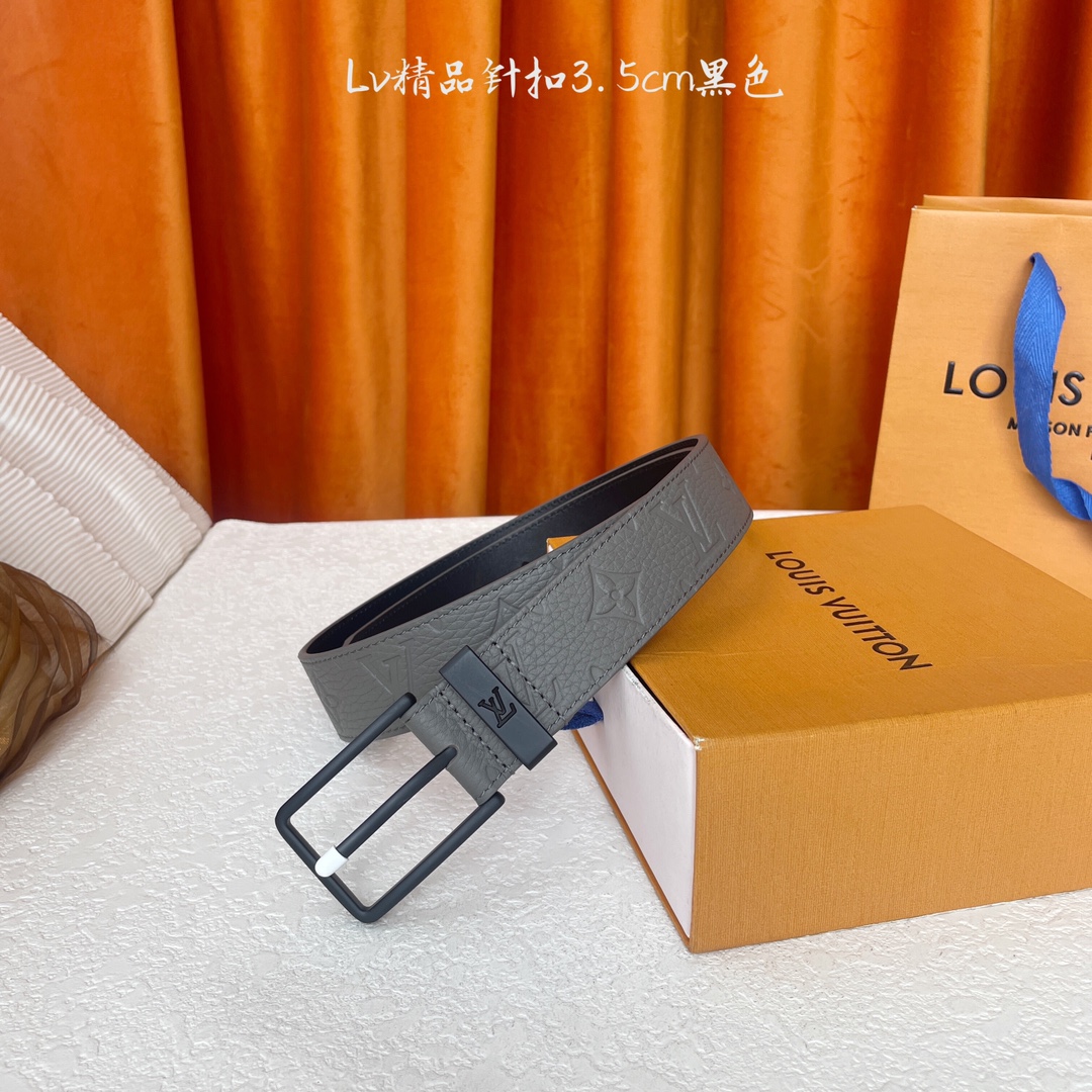 【LOUIS VUITTON驴牌】：经典原单品质，压花面配原版平纹底，搭配原单精品针扣，精工制作，细节看