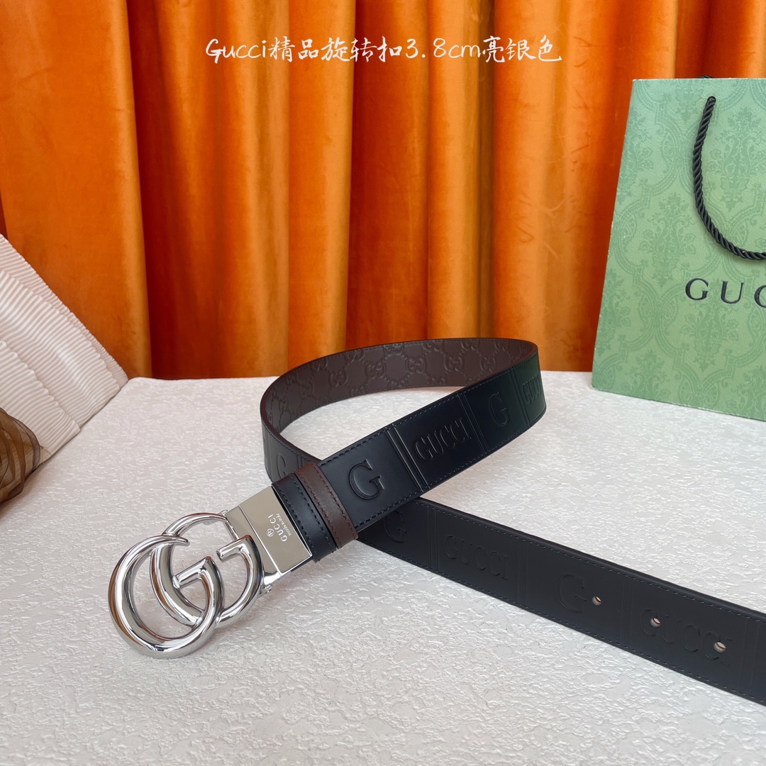  Gucci新款腰带，一面品牌logo压花，一面咖色压小花，搭配专柜精品旋转扣，两面可用，宽4.0cm