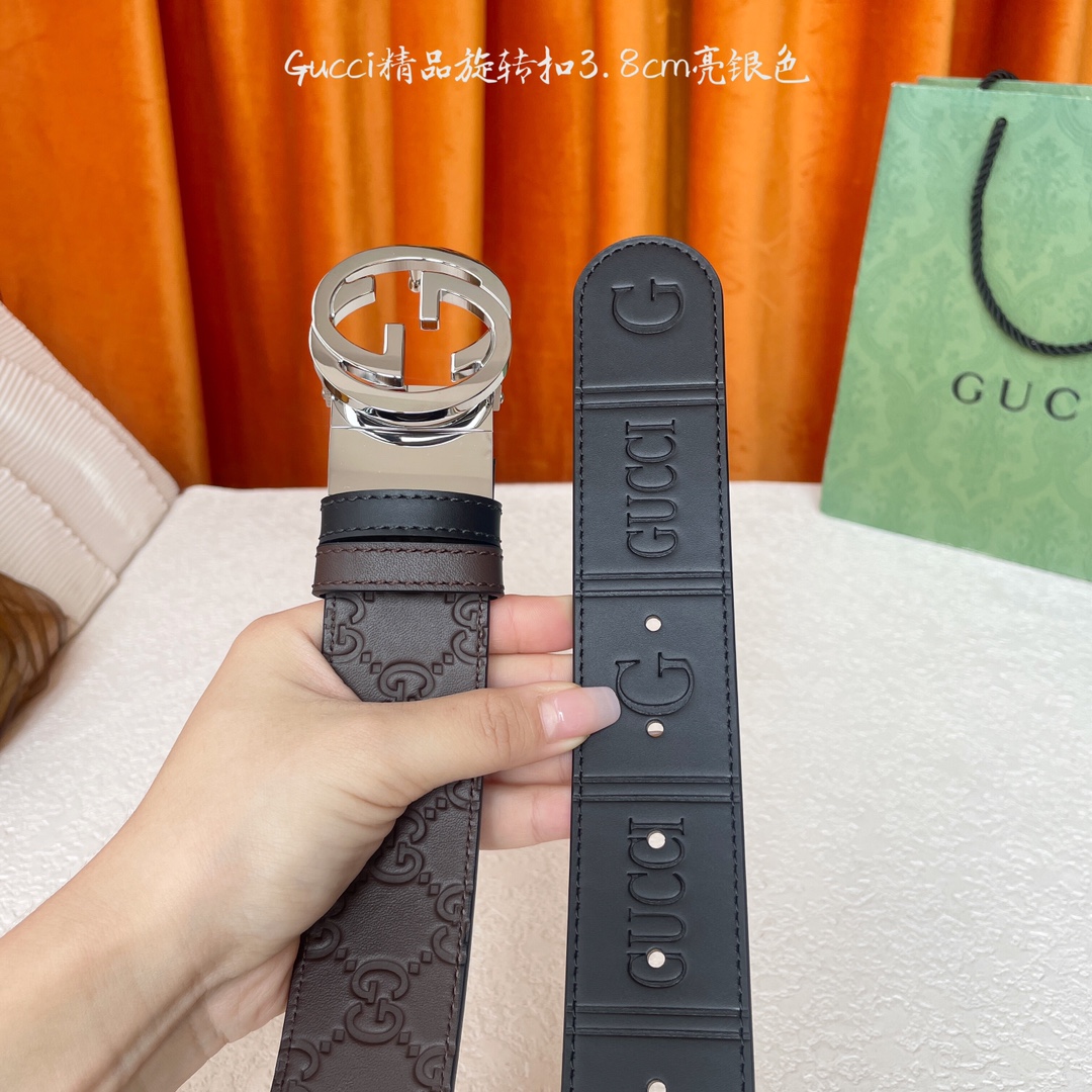  Gucci新款腰带，一面品牌logo压花，一面咖色压小花，搭配专柜精品旋转扣，两面可用，宽4.0cm