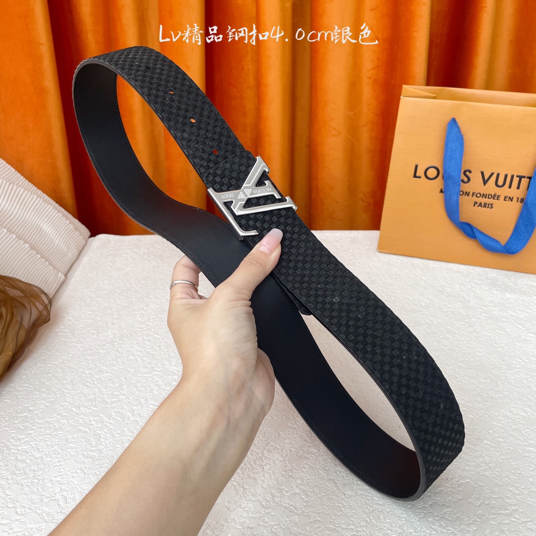 【LOUIS VUITTON驴牌】：经典原单品质，经典压格面原版平纹底，搭配原单精品钢扣，精工制作，细节