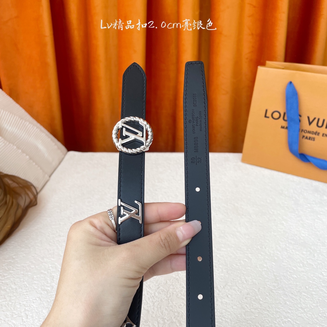 【LOUIS VUITTON】：经典原单品质，一面五金logo钉一面原版平纹底，原单精品挂扣，精工制作，