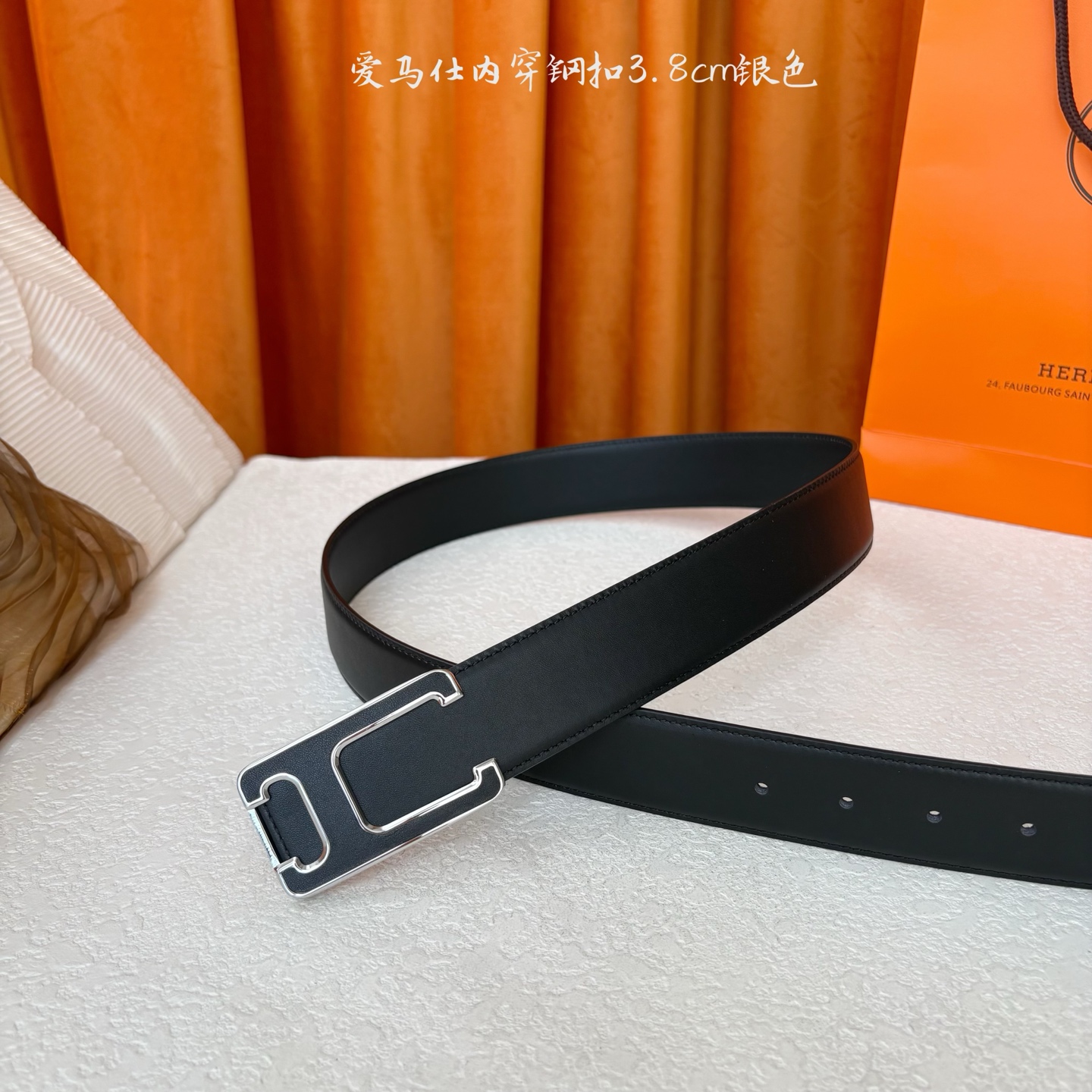 【爱马仕】Hermes 原单爱马仕，宽3.8cm进口原版皮带身，双面可用，内穿精品钢扣，精品电镀五金 ！