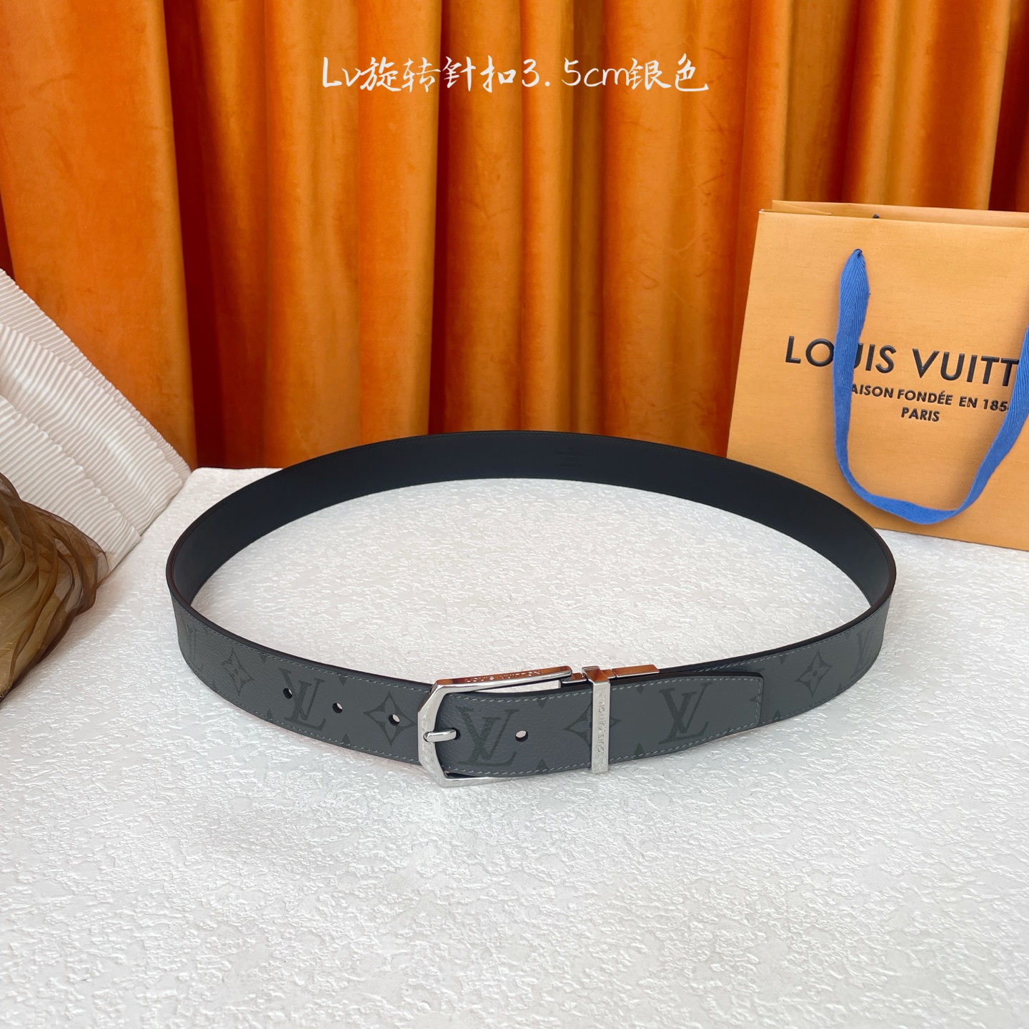 【LOUIS VUITTON驴牌】：经典原单品质，经典pvc面原版平纹底，搭配原单精品旋转针扣，精工制作