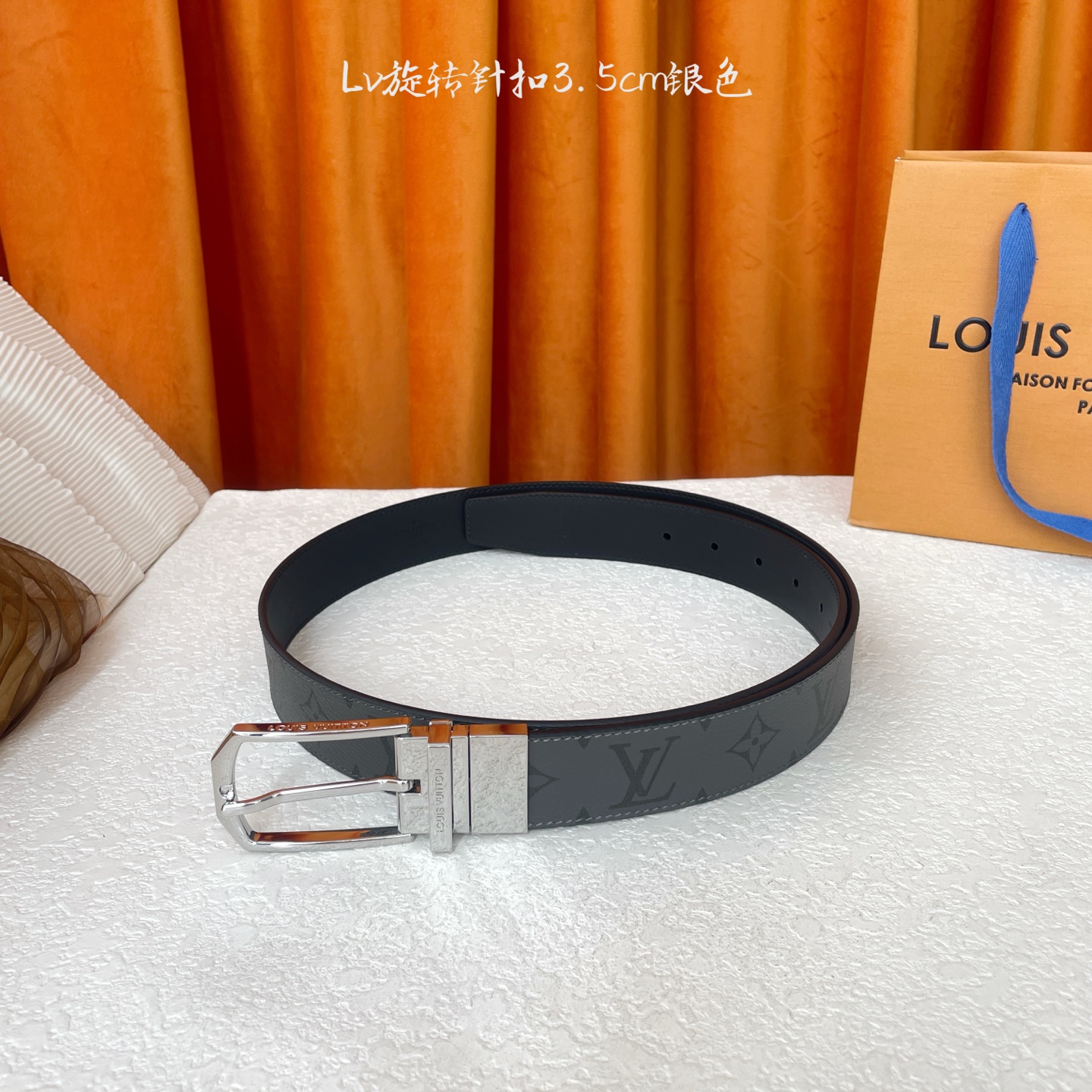 【LOUIS VUITTON驴牌】：经典原单品质，经典pvc面原版平纹底，搭配原单精品旋转针扣，精工制作